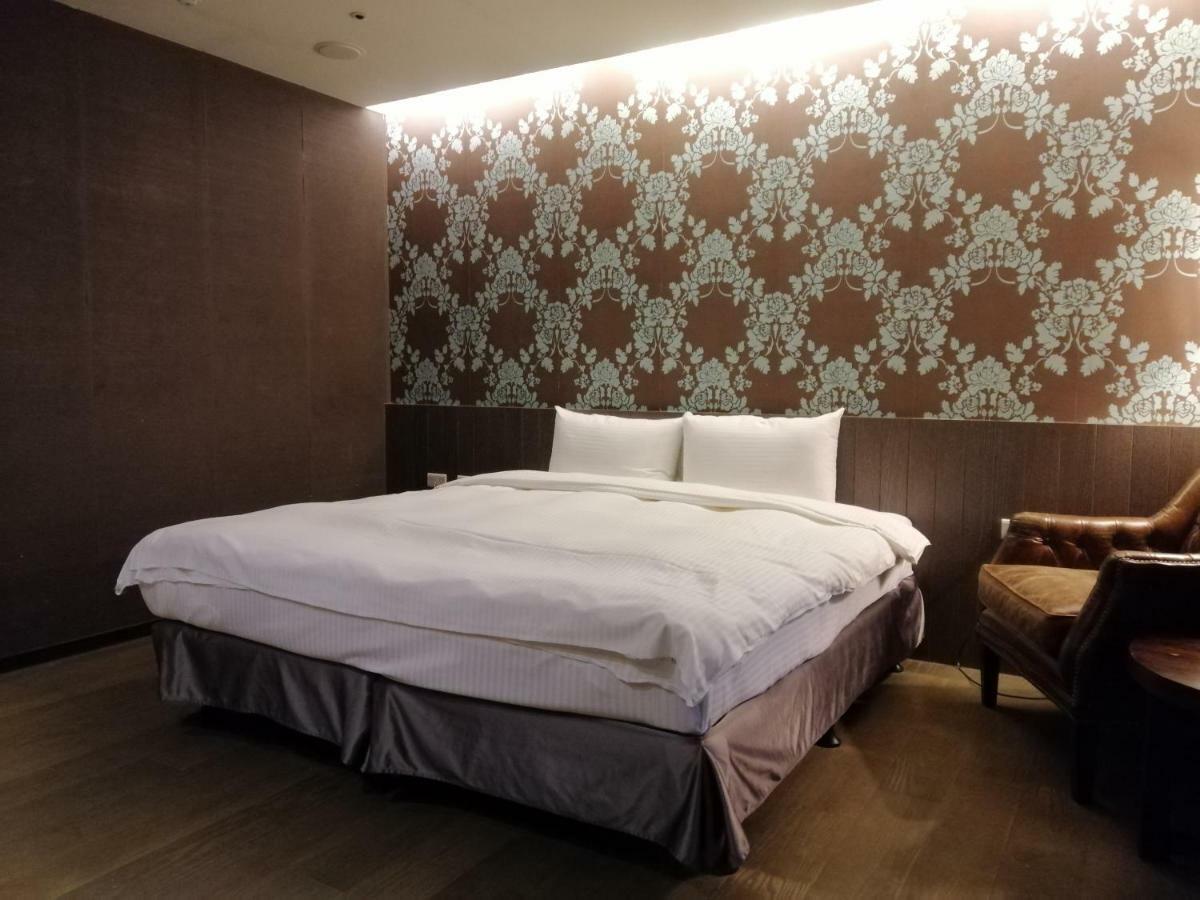 Shan-Yue Hotspring Hotel Taipei Rum bild